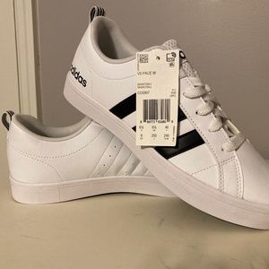 Women’s Adidas Sneakers